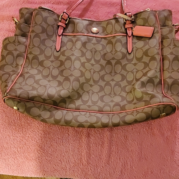 Diaper bag - Picture 1 of 2